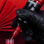 Dragonhawk Fold Pro (2.4-4.2 mm) Tetováló gép - The Year of Dragon Edition - 2 akkumulátorral, vezeték nélküli